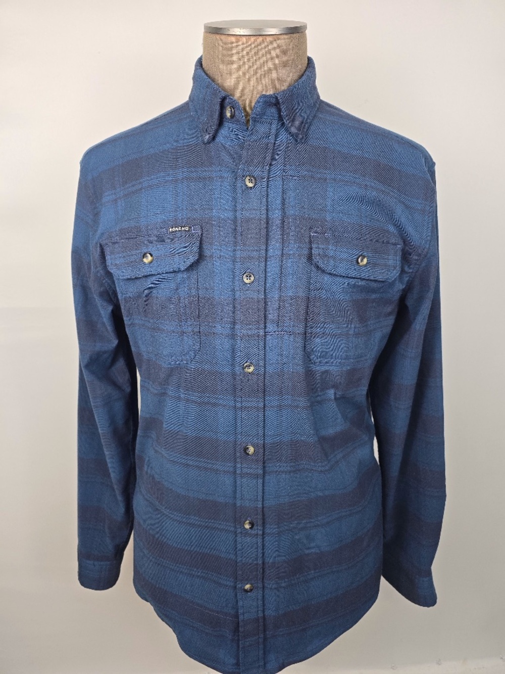 Poncho Outdoors Blue Plaid Original Performance Flannel Shirt Men's L Slim Fit